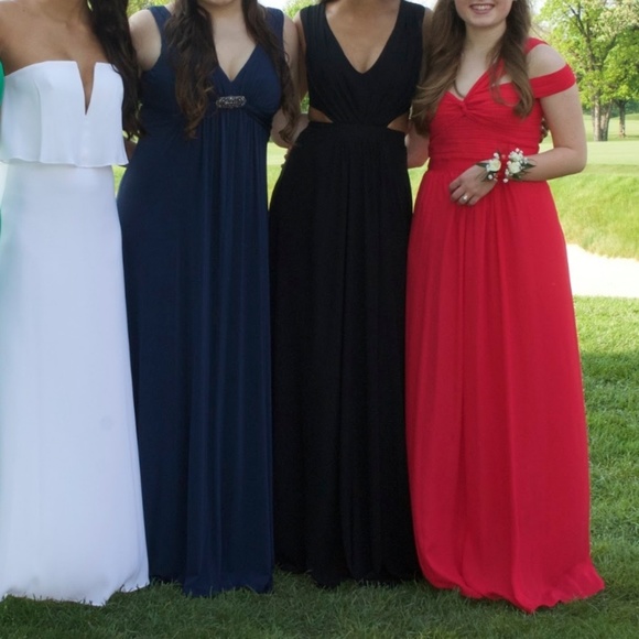 BCBGMax Azria "Jamille" Evening Gown - Picture 6 of 7